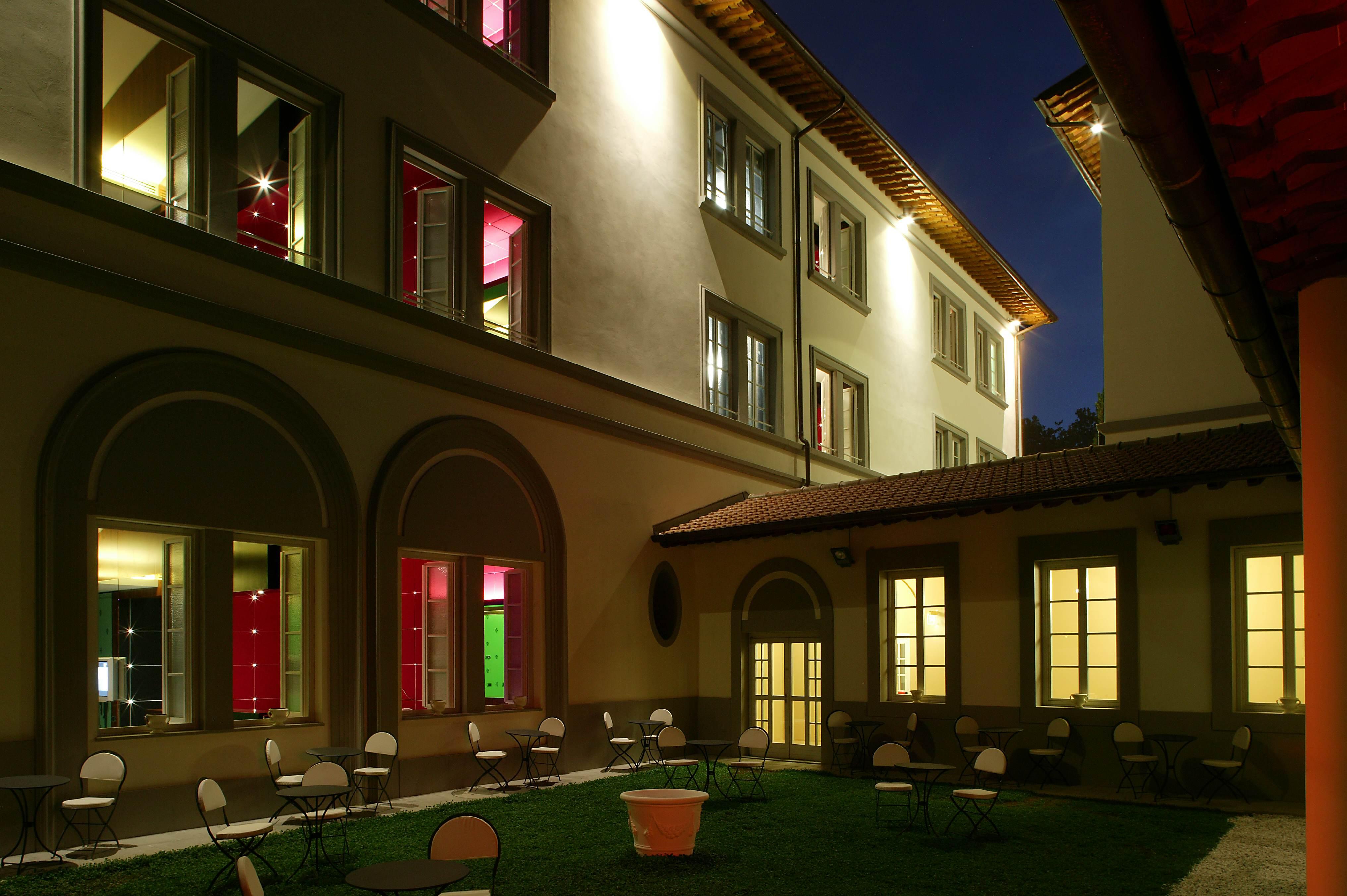 Una Hotels Vittoria Firenze Экстерьер фото