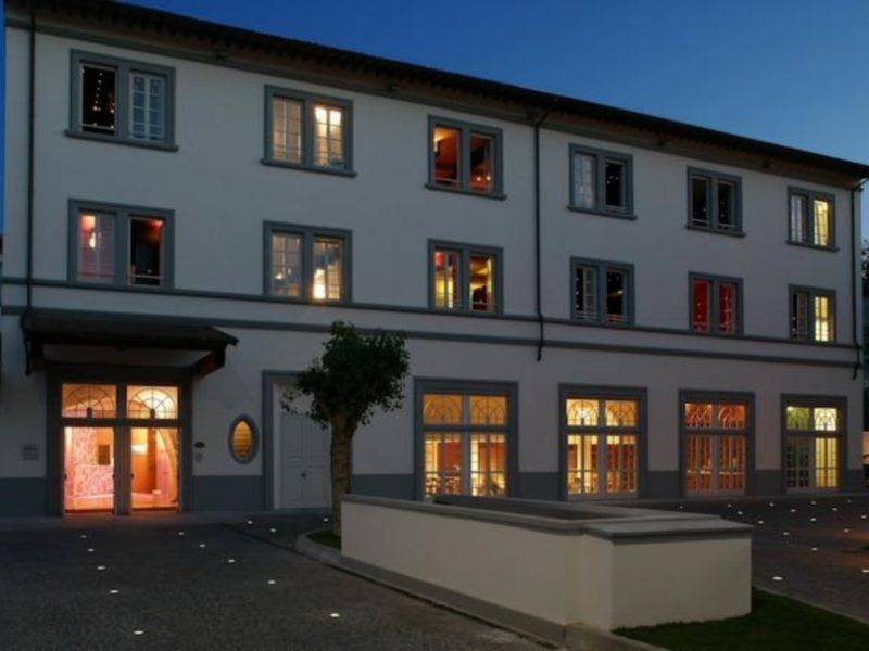 Una Hotels Vittoria Firenze Экстерьер фото